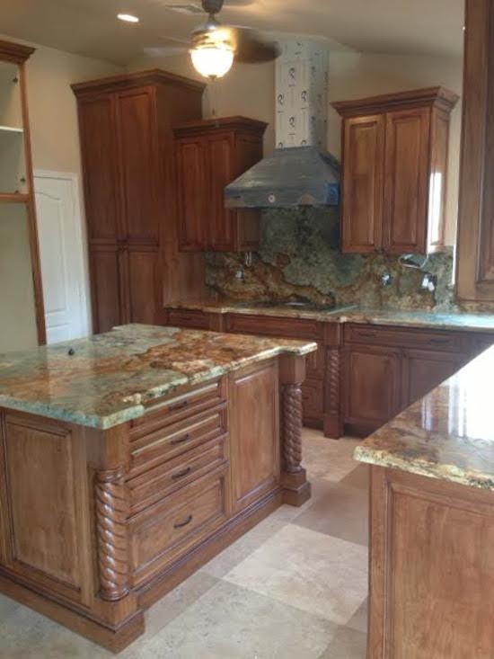 Kitchen - kitchen idea in Phoenix