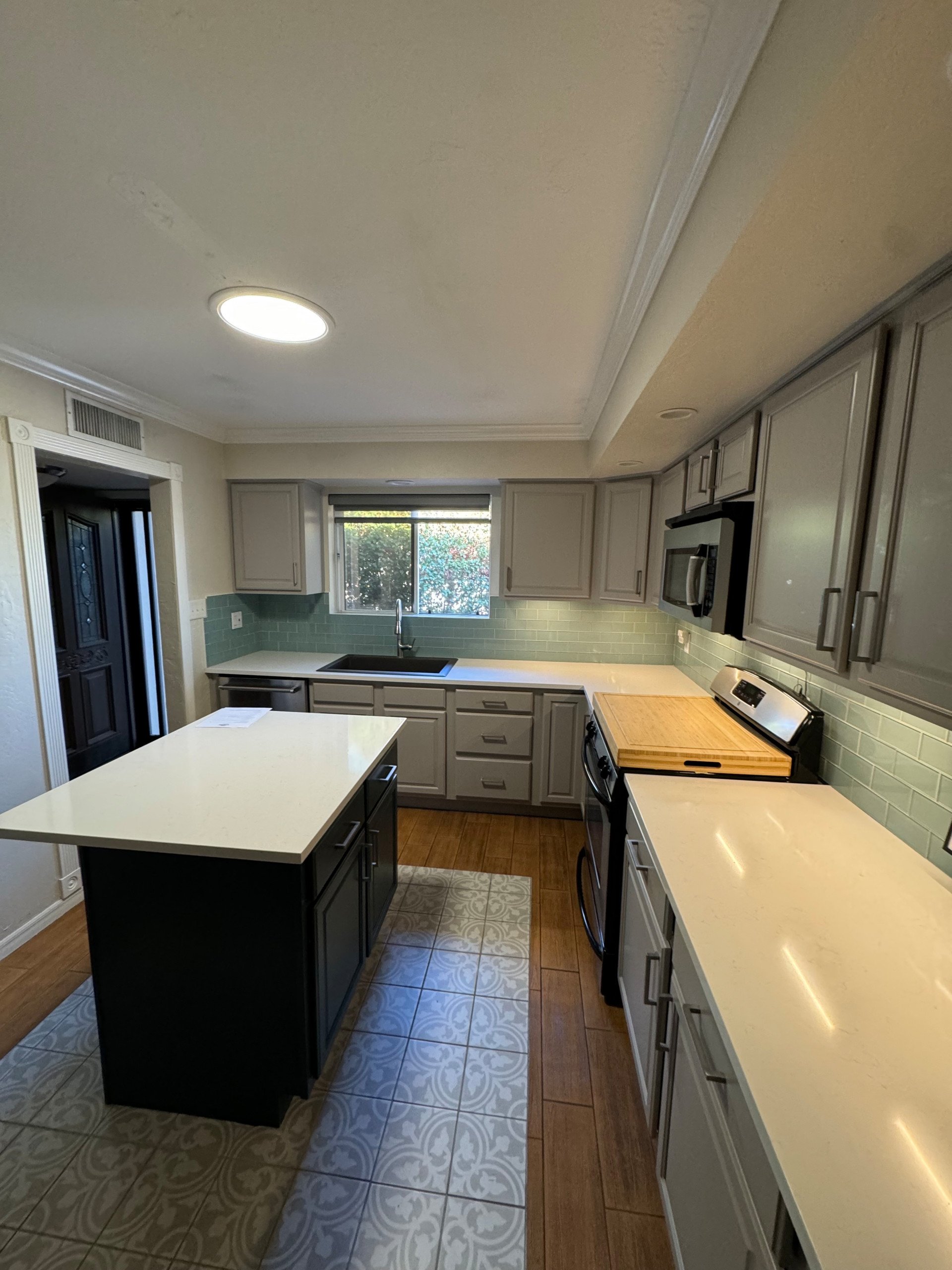 Grey Kitchen Reface