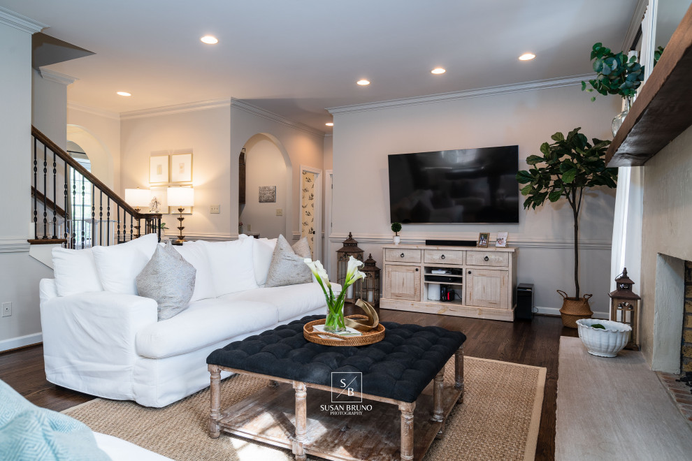 Example of a transitional home design design in Birmingham
