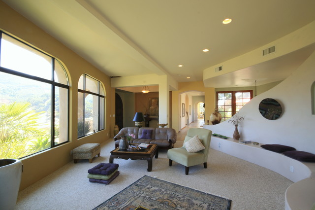 Contemporary Adobe modern-wohnbereich