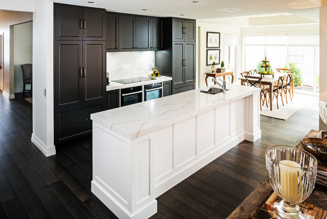 Mount Martha Transitional transitional-kitchen