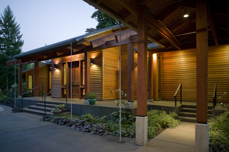 Mountain style entryway photo in Portland