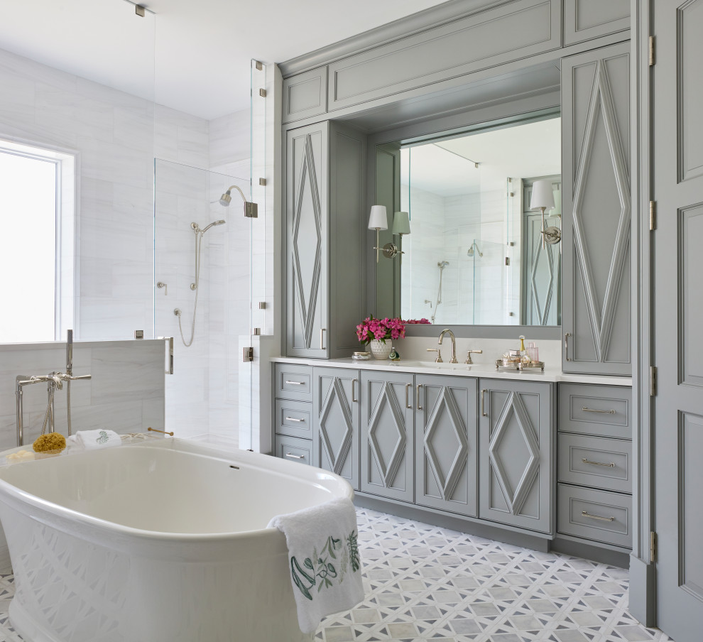Transitional Palm Paradise - Beach Style - Bathroom - Miami - by JMA ...