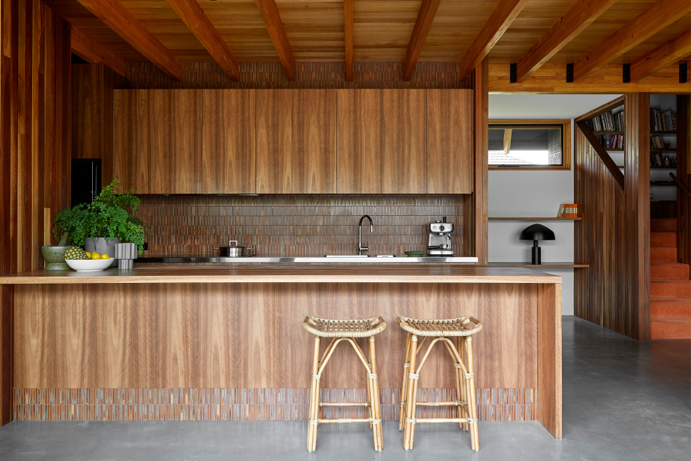Design ideas for a midcentury kitchen in Melbourne.