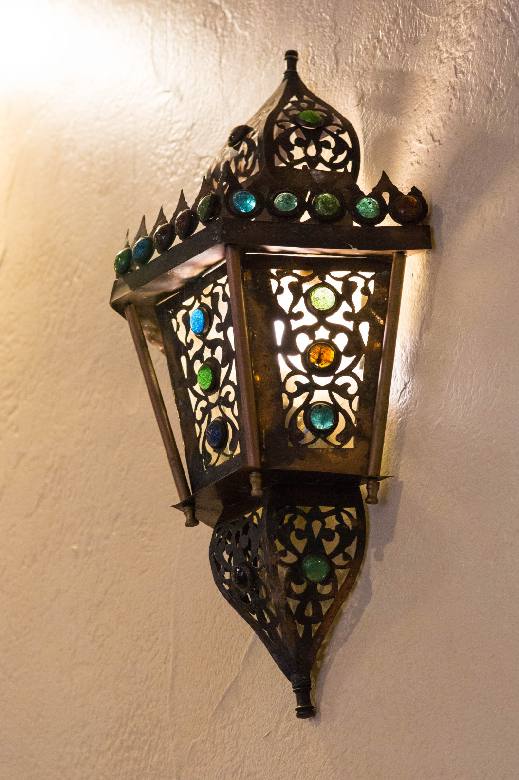 Из дальних странствий возвратясь...