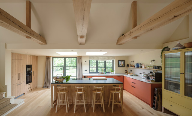 Surrey Hills Cottage country-kitchen