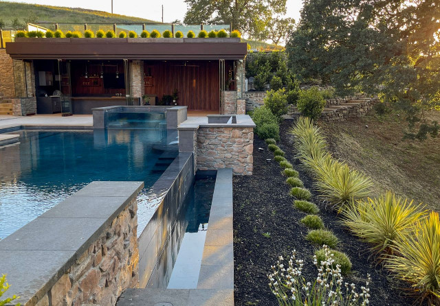CLIENT/Khoury contemporary-pool