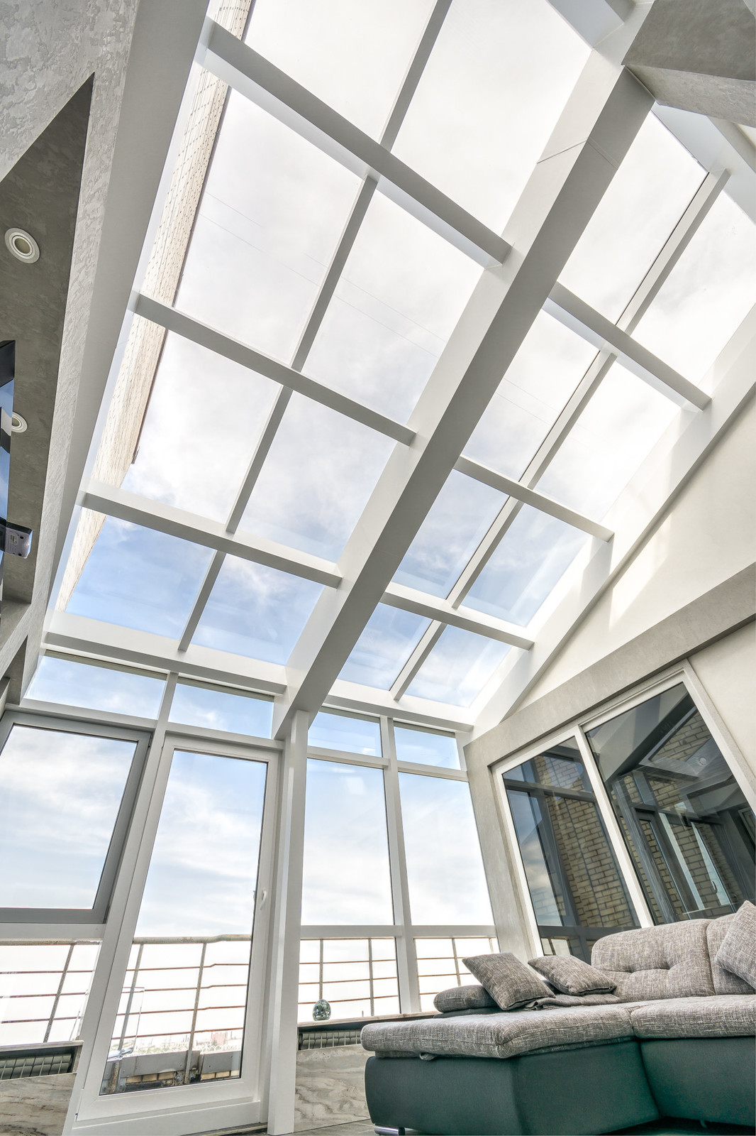 Оконные конструкции в квартире на Варшавской