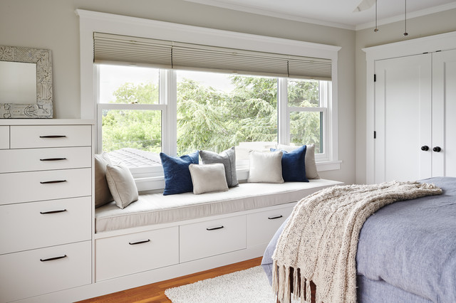 Master Bedroom Window Seat And Color Scheme