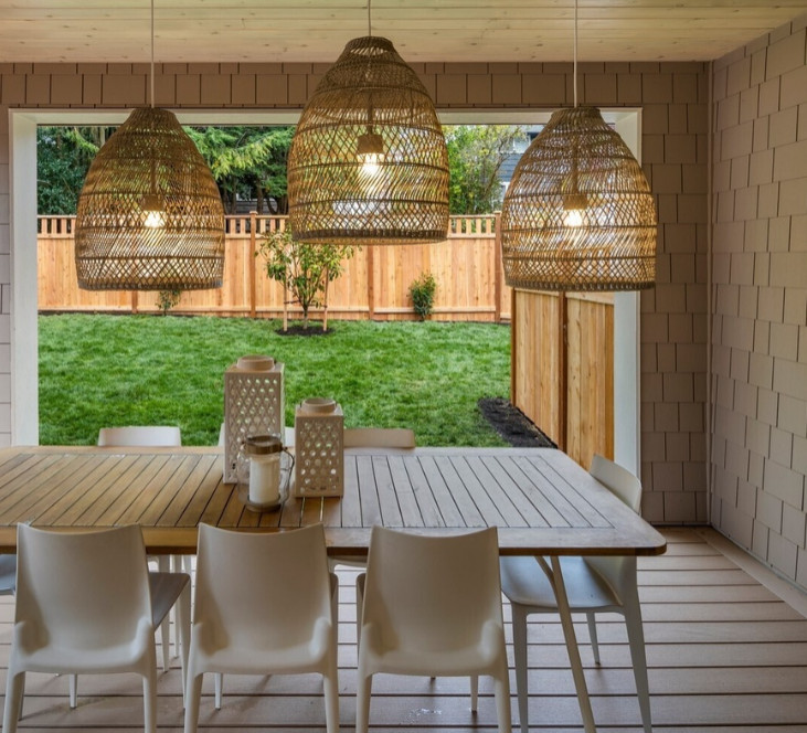 Inspiration for a transitional home design remodel in Seattle