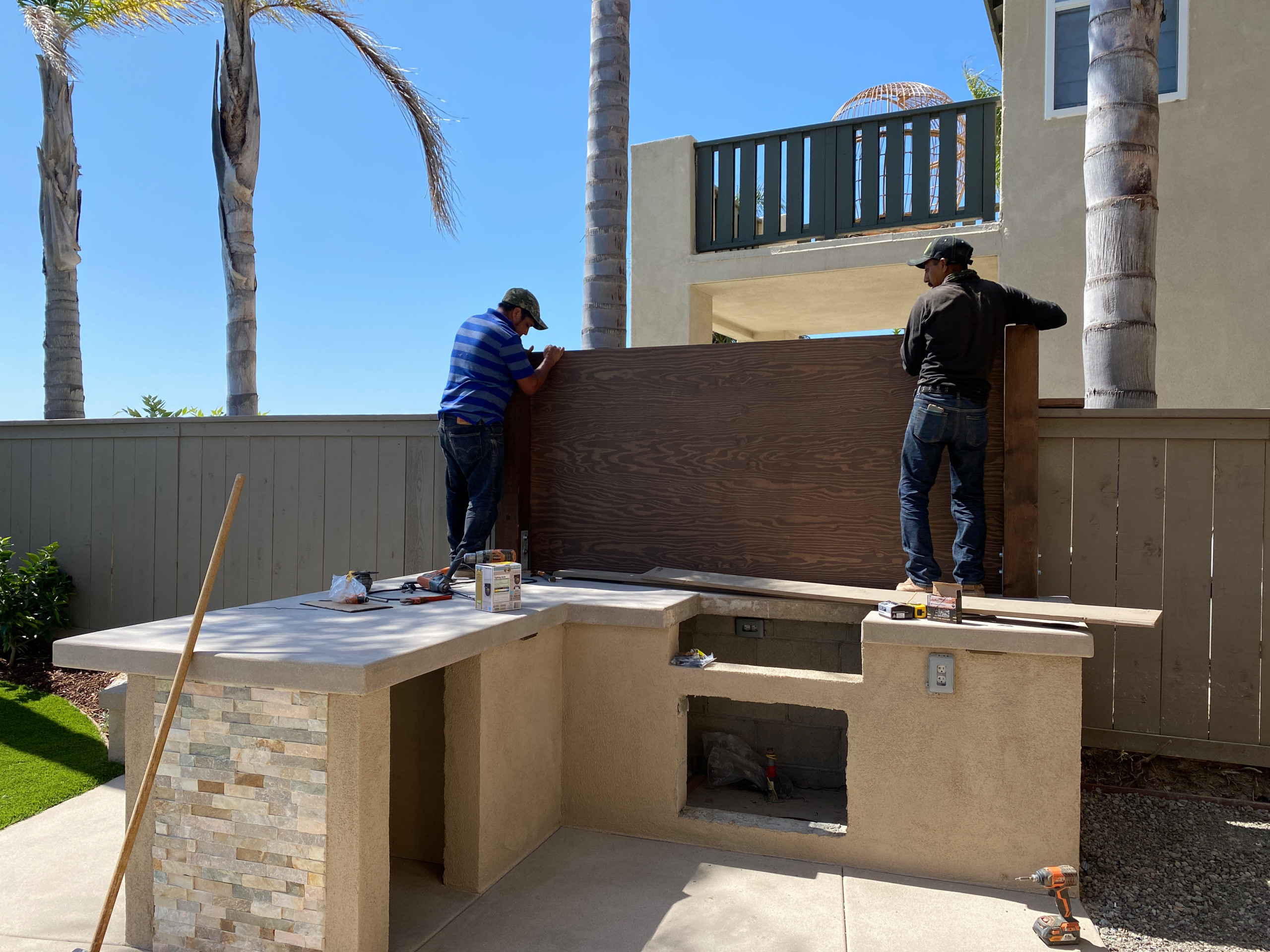 Biulding a Backdrop for the BBQ Island in Del Mar Highlands