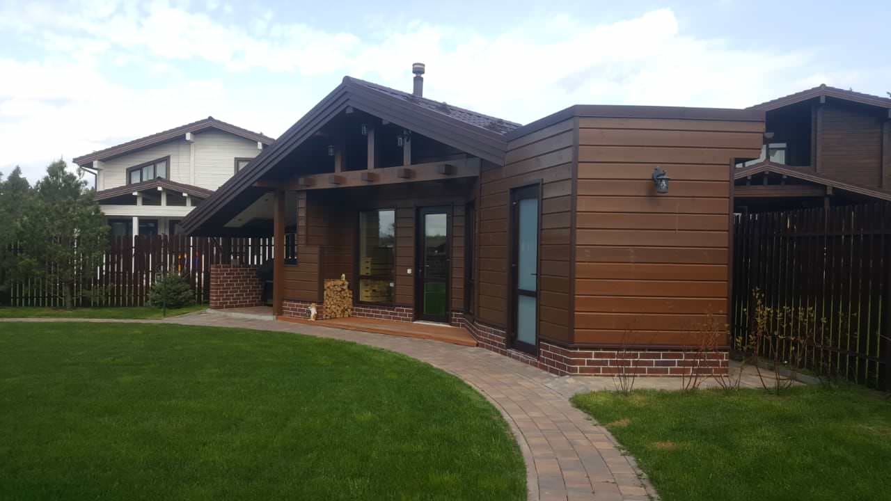 Баня с барбекю комплексом