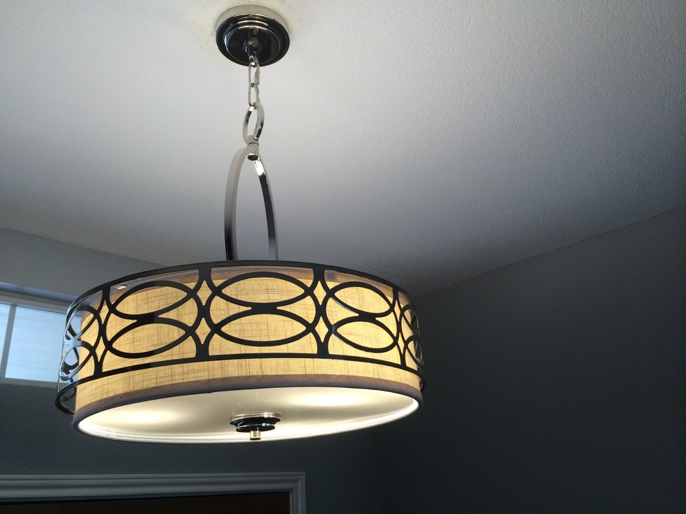 Inspiration for a transitional home design remodel in Austin