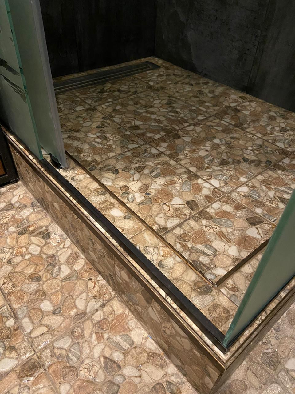 Душевая перегородка