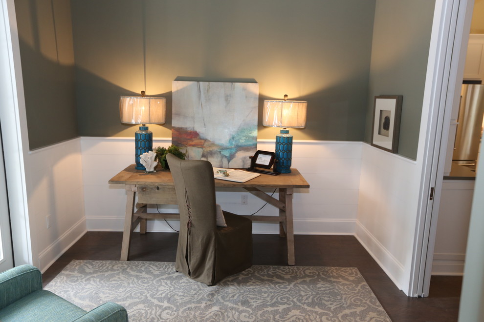 Home design - transitional home design idea in Atlanta