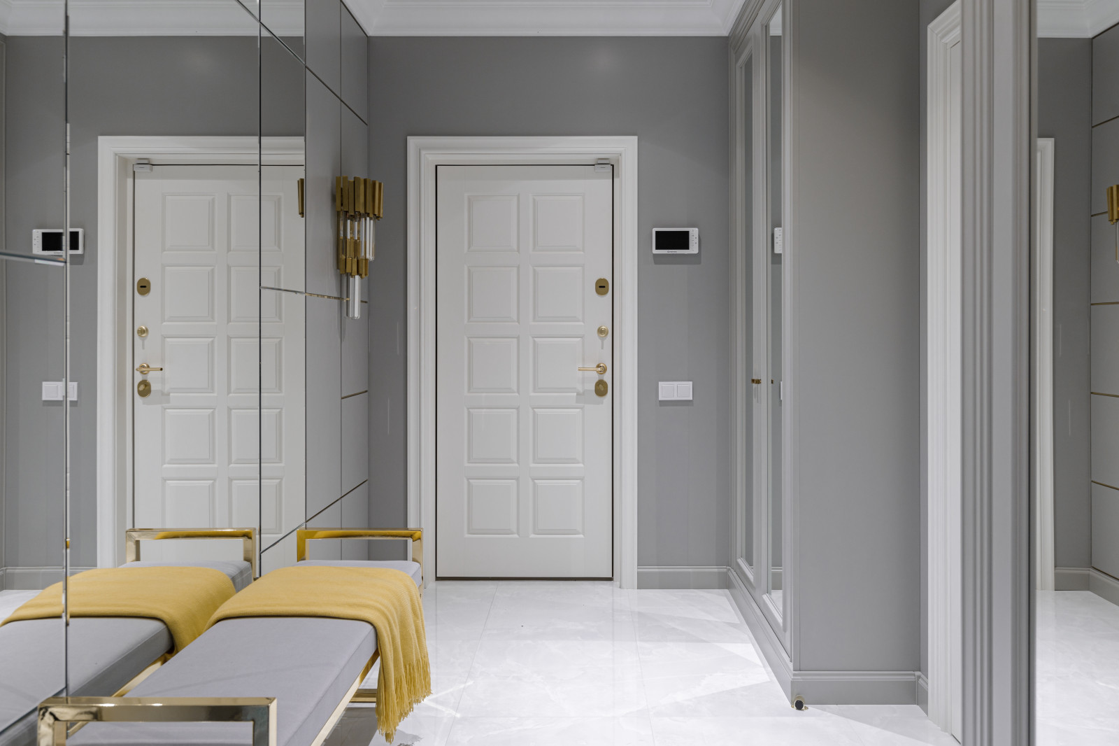 Квартира 125м2 | GOLD ACCENT | Неоклассика и модерн с латунными акцентами