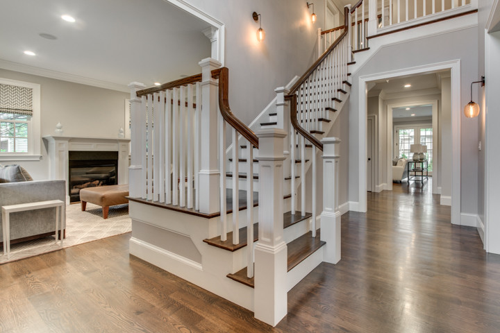 Entryway - transitional entryway idea in Boston