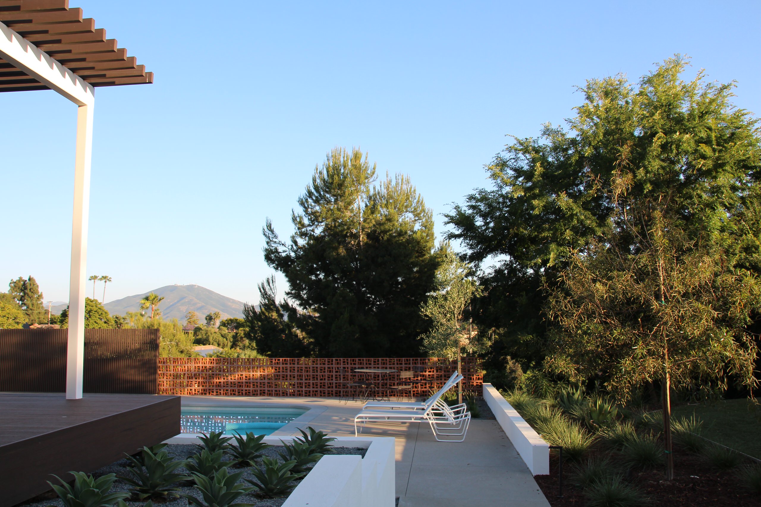 Mid-Century Modern - Mount Helix