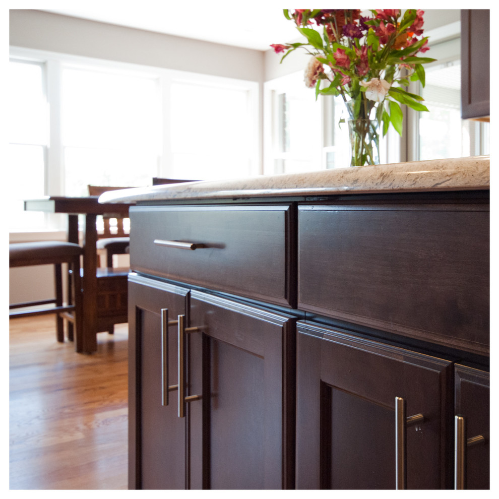 Example of a transitional kitchen design in Baltimore