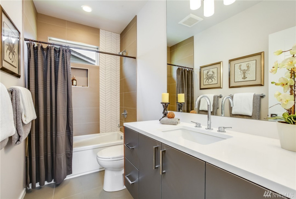 Kirkland Modern Home