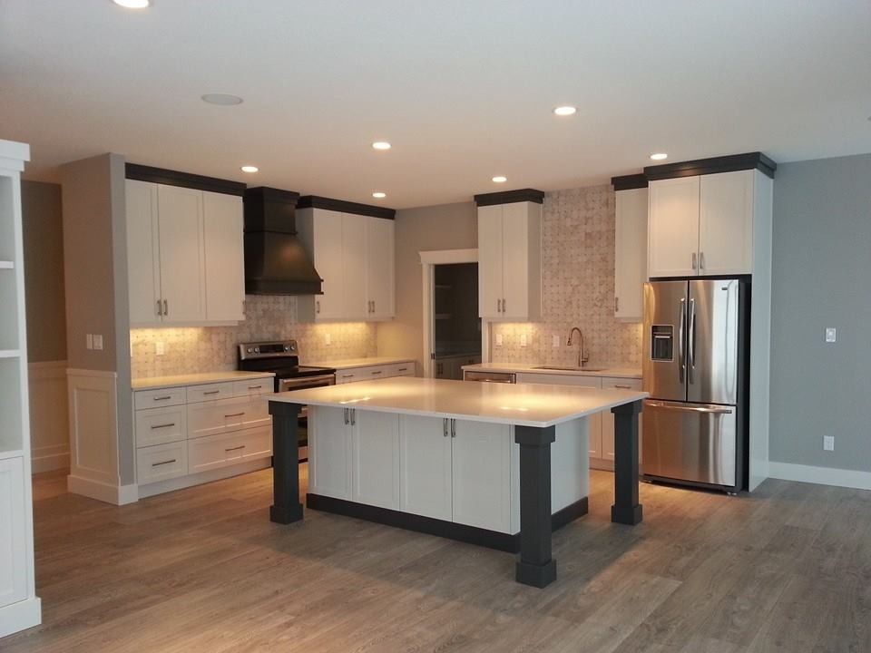 Inspiration for a modern kitchen remodel in Calgary