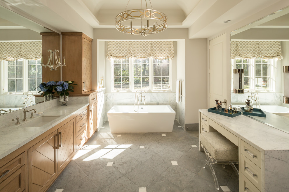 Example of a transitional bathroom design in Houston
