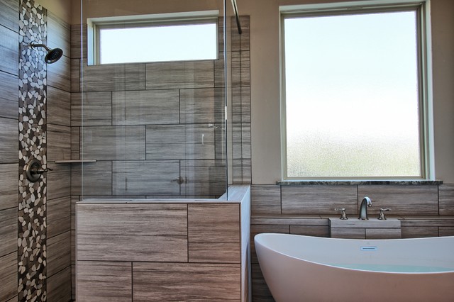 Eagle Ridge transitional-bathroom
