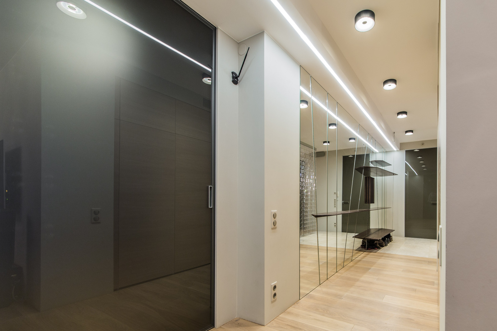 ОФИЦЕРСКИЙ