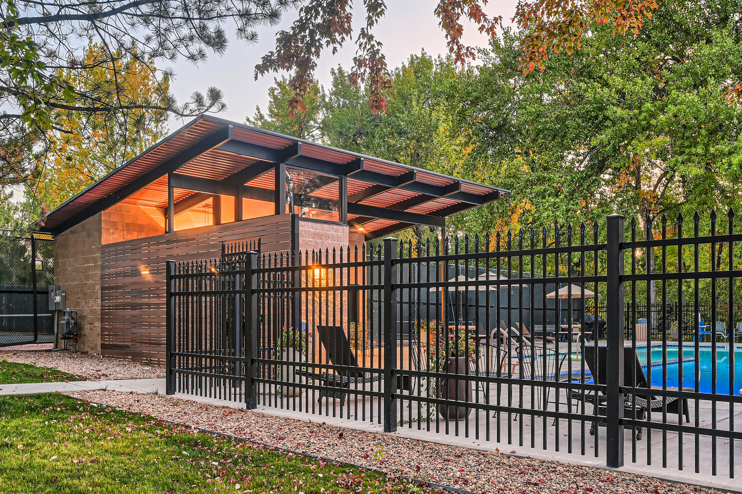 Reserve HOA Pool - Commercial