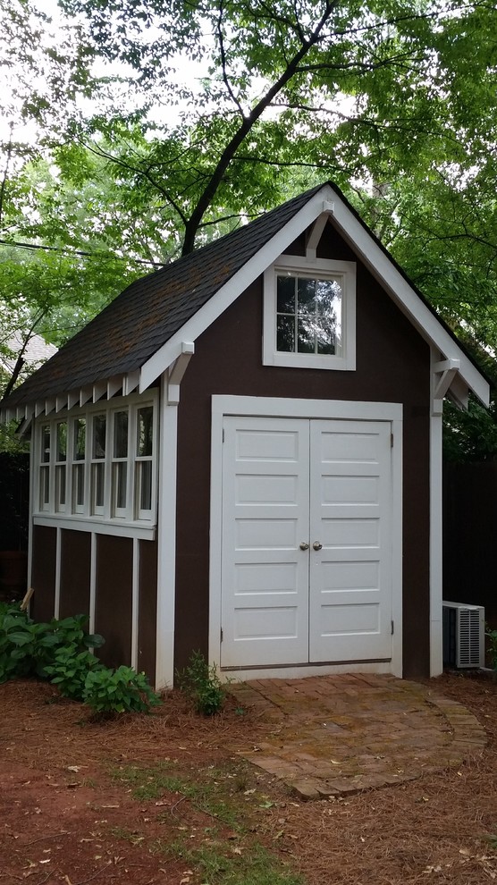 Studio / workshop shed - small transitional detached studio / workshop shed idea