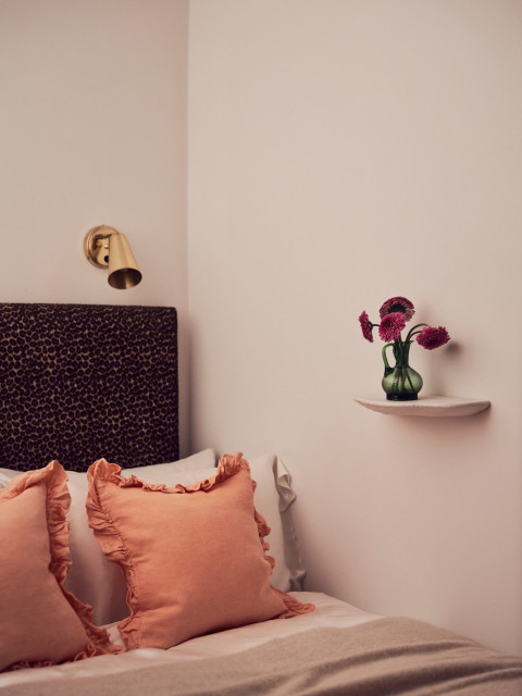 Notting Hill Apartment eclectic-bedroom