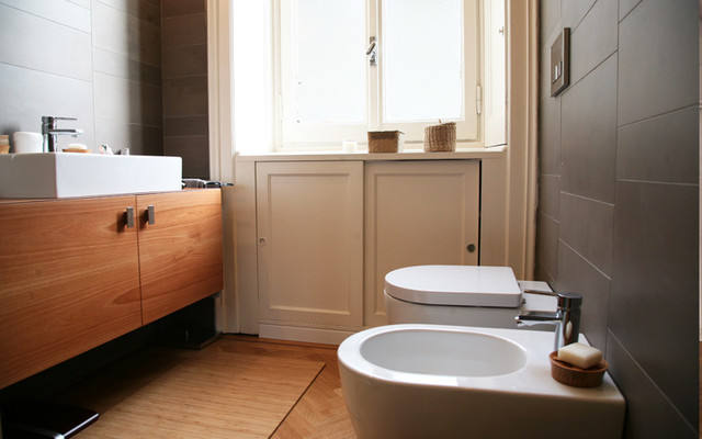 Morgagni Flat contemporary-bathroom