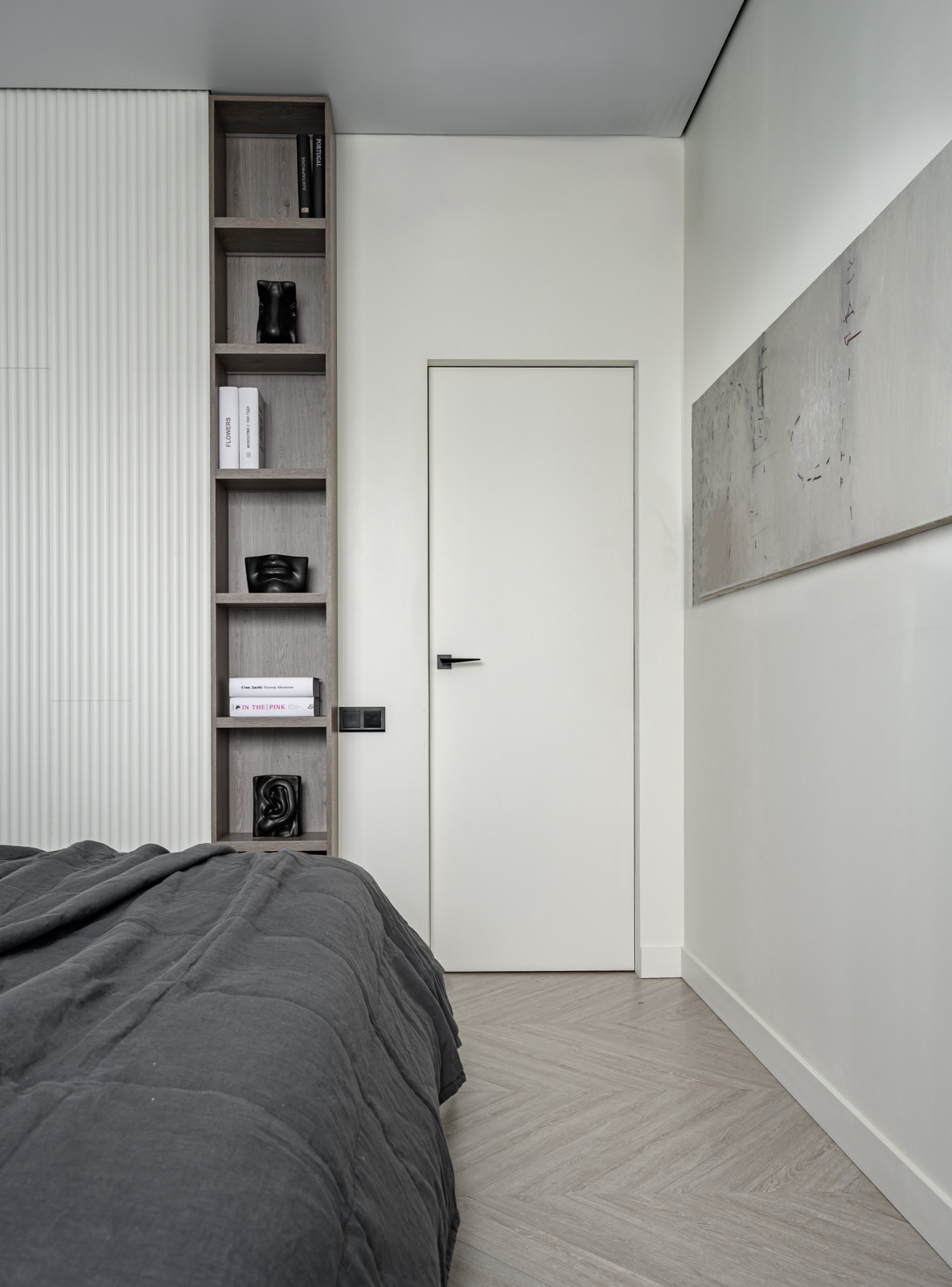 Публикация в журнале REDESIGN.  Реализованный дизаин-проект в "ЖК Огни"