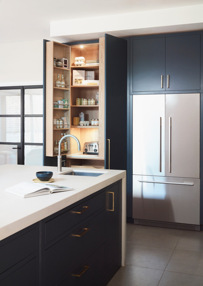 Inspiration for a contemporary kitchen in London.