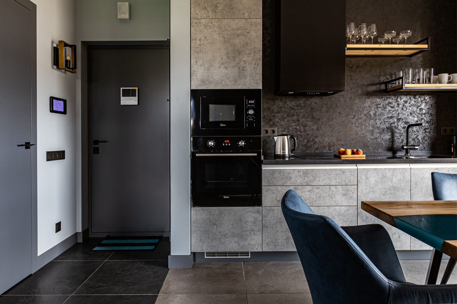 Сеть апартаментов Leonestate