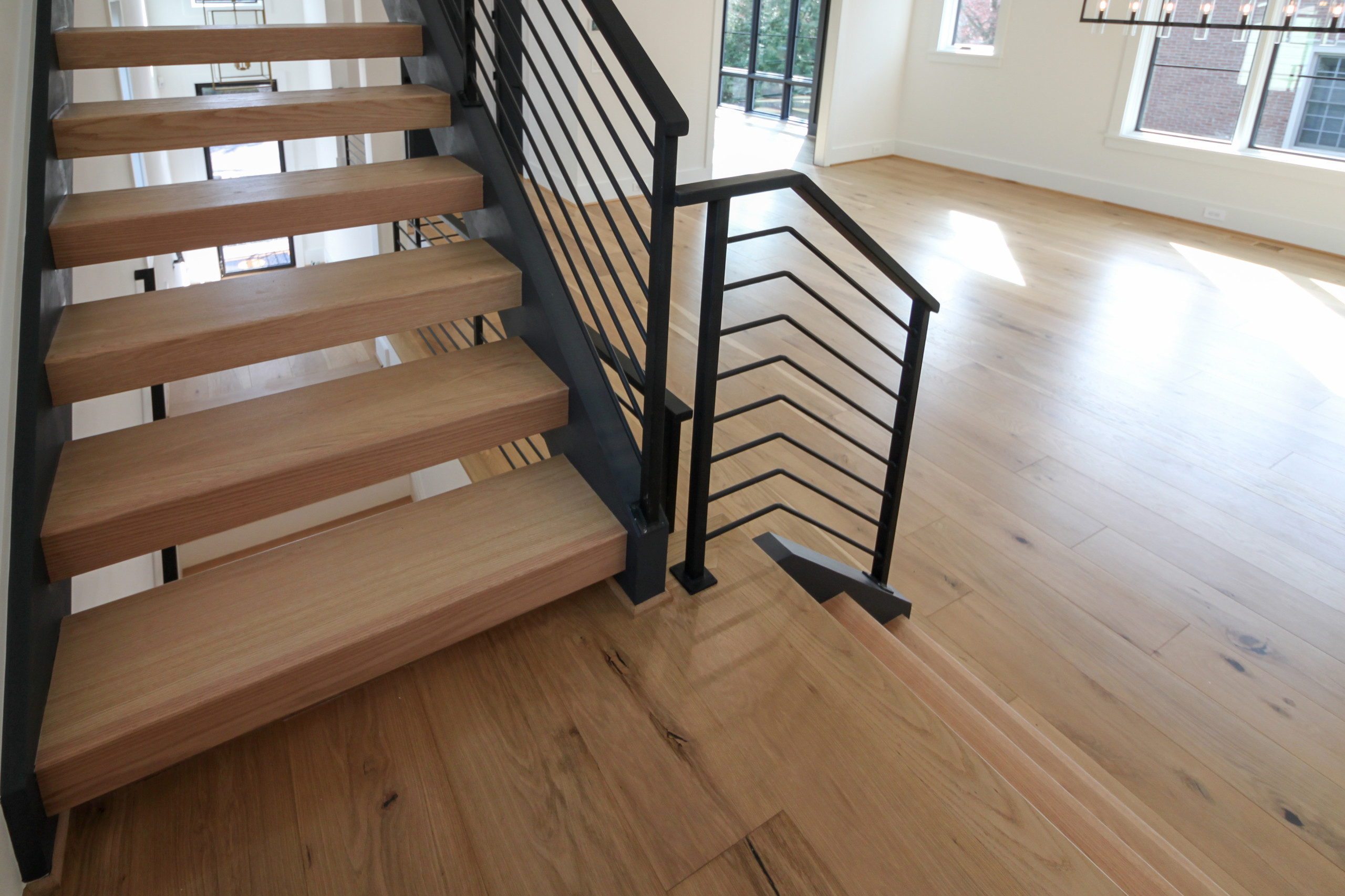 85_Sleek Three-Quarter Turn Multilevel-Staircase, McLean VA 22101
