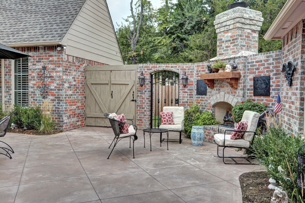 Courtyard with Fireplace Traditional Patio Oklahoma City by
