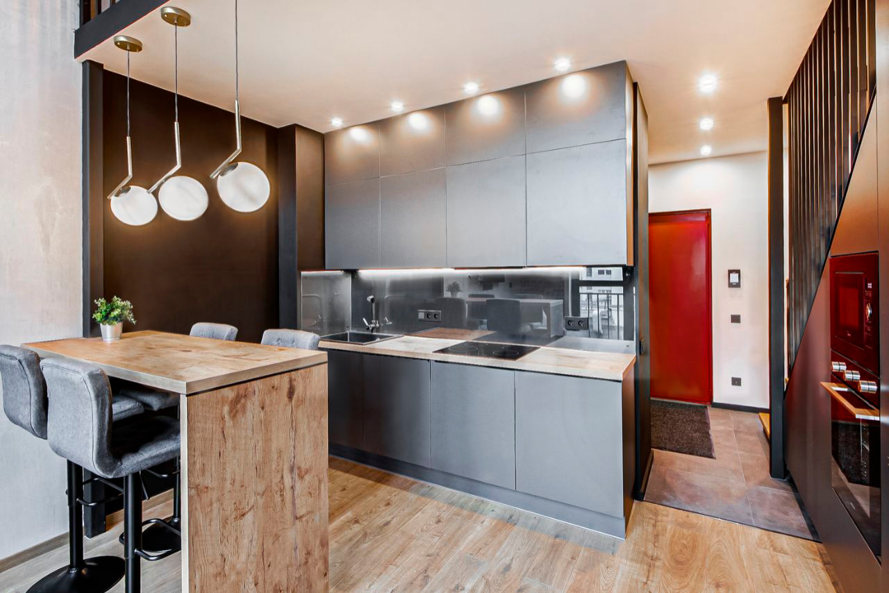 Геометрический двухуровневый лофт