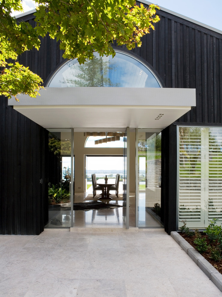 This is an example of a contemporary entryway in Auckland.