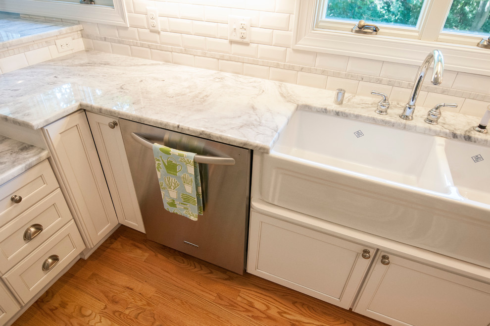 Greendale Tailored Kitchen - Transitional - Kitchen - Milwaukee - by ...