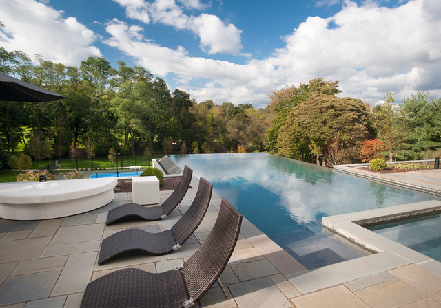 Gladwyne, PA - Custom Home contemporaneo-piscina