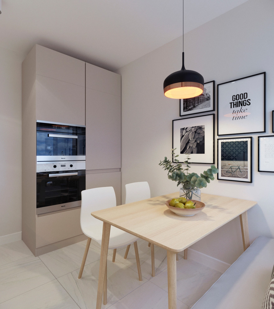 Трехкомнатная квартира в Москве