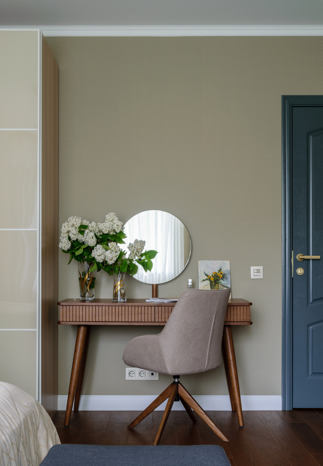 Трехуровневая квартира на Олимпийском проспекте