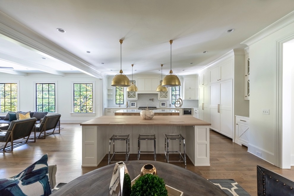 Example of a transitional kitchen design in Atlanta