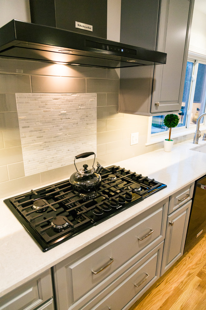 Transitional kitchen photo in Providence