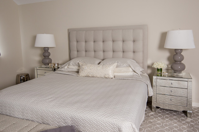 MASTER SUITE contemporaneo-camera-da-letto