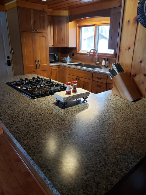 Homecrest Kitchens traditional-kitchen