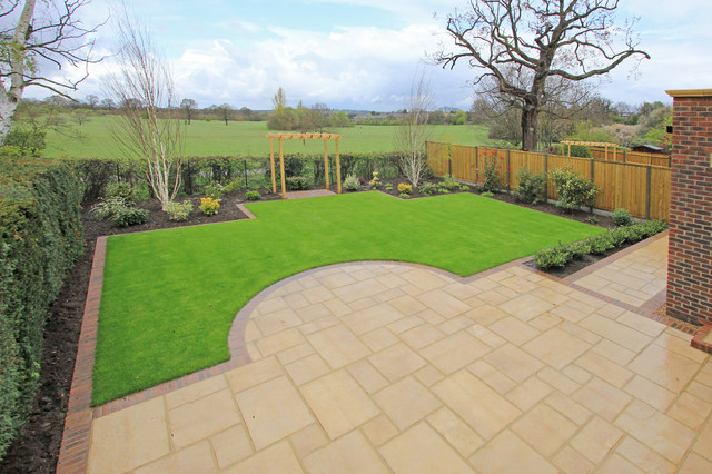 Barham Avenue contemporary-garden