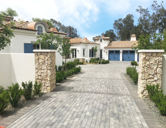 Exeter I traditional-house-exterior
