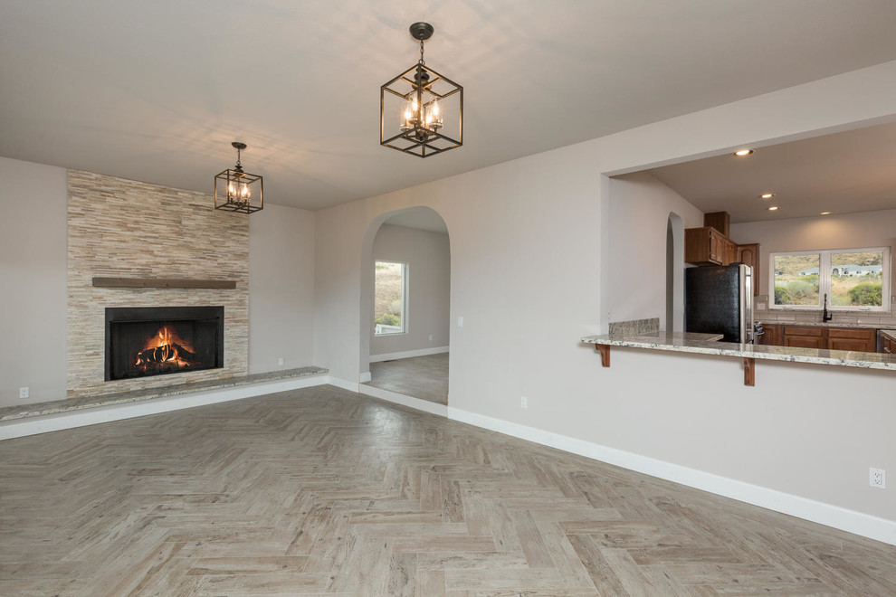 Home design - transitional home design idea